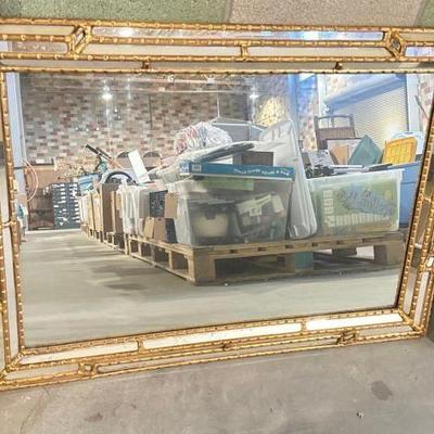 #6610 â€¢ Wall Mirror
