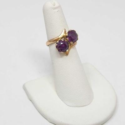 #425 â€¢ 10k Gold Purple Stone Ring, 3.25g
