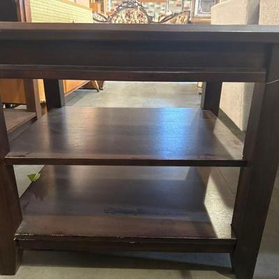#5056 â€¢ small end table and dresser
