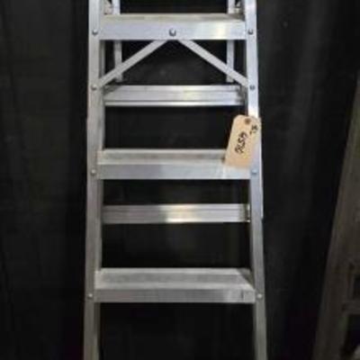 #4510 â€¢ Ladder
