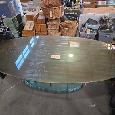 #7040 â€¢ Glass Table
