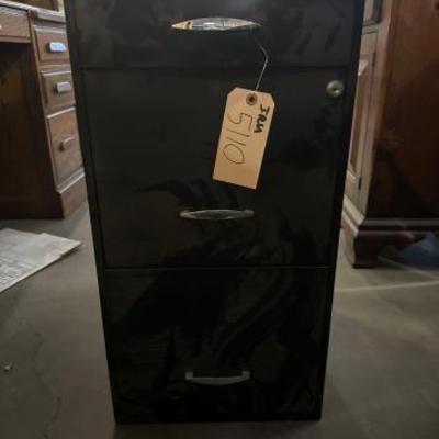 #5110 â€¢ Metal filing cabinet
