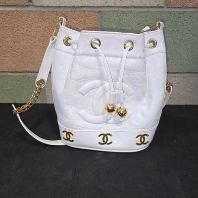 #2400 â€¢ Vintage Chanel Bag
