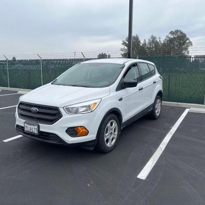 #130 â€¢ 2017 Ford Escape
