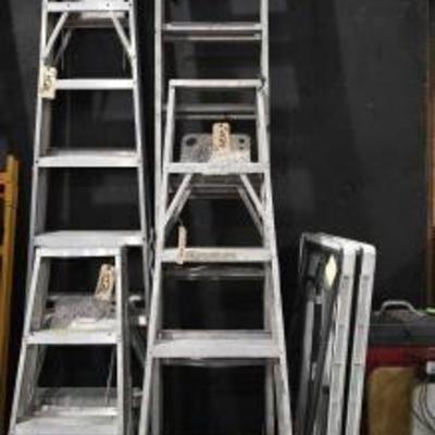 #4528 â€¢ 2 Ladders
