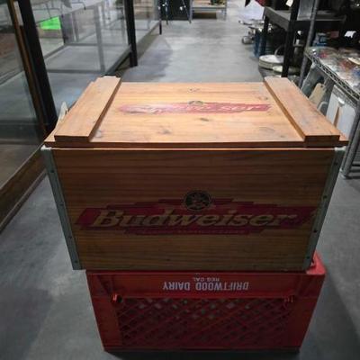 #3084 â€¢ Budweiser Beer Crate
