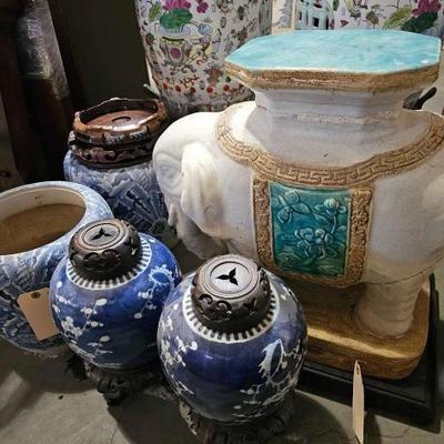 #6410 â€¢ 4 Vases and Elephant Statue
