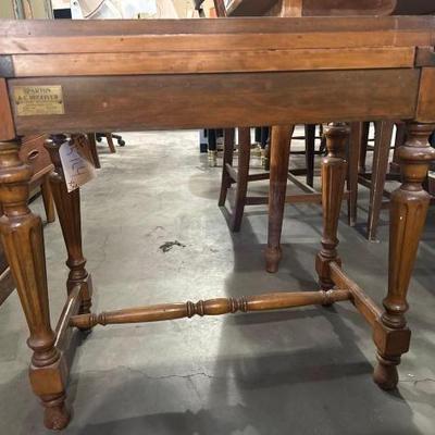 #5724 â€¢ wood end table & antique shelf & antique display cabinet
