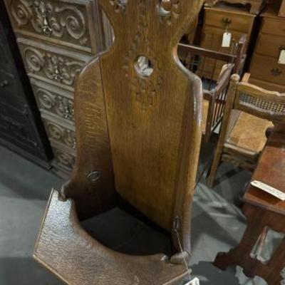 #5662 â€¢ vintage wood baby high chair
