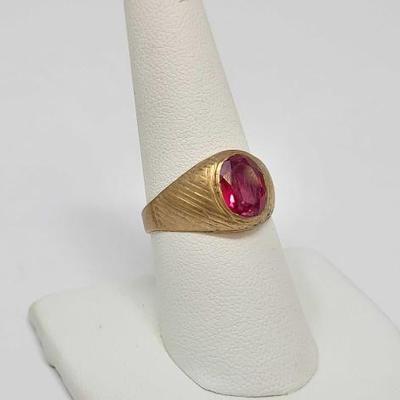 #427 â€¢ 10k Gold Dark Pink Stone Ring, 2.9g
