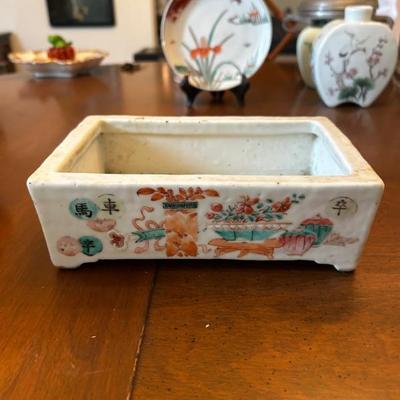 Chinese planter small 