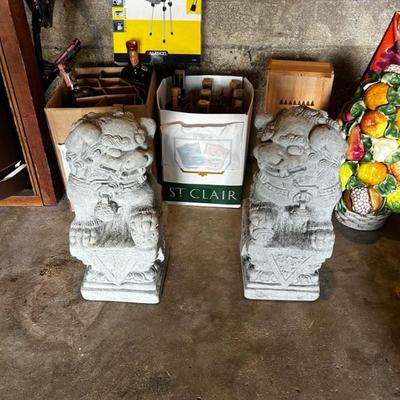 Cement foo dogs