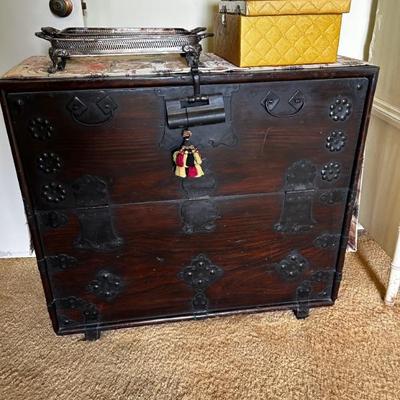 tansu