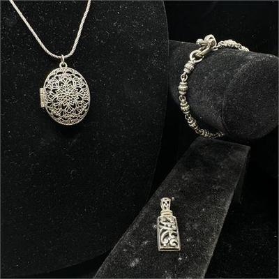 Lot 100-042   0 Bid(s)
Metal Necklace Bracelet and Pendant