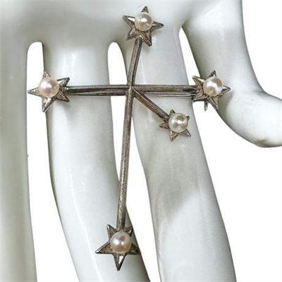 Lot 002-077   0 Bid(s)
Vintage Signed K Mikimoto Southern Cross Sterling and Pearls Brooch