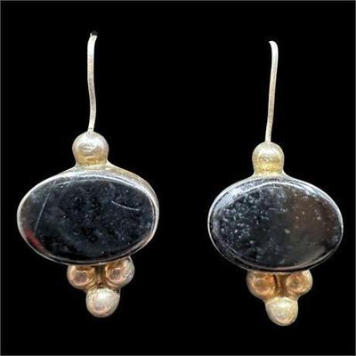 Lot 007   0 Bid(s)
Mexican Sterling Silver Black Onyx Drop Earrings