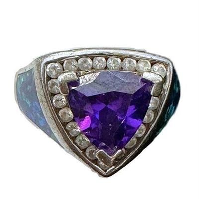 Lot 034-095   1 Bid(s)
Sterling Silver Opal CZ Amethyst Ring