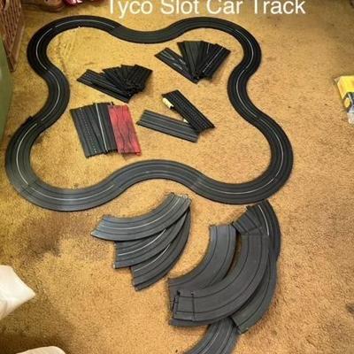vtg Tyco slot car snap in track 41 pieces with accessories $20