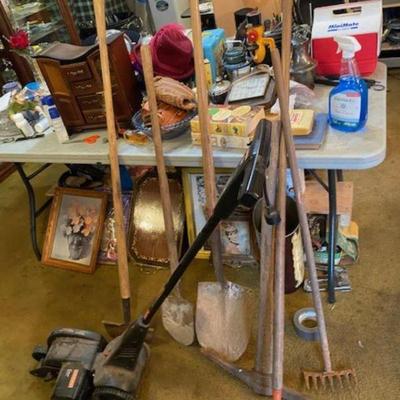 Lawn rakes shovel Spade
