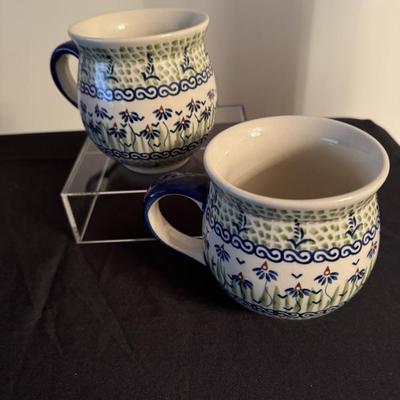 Polish pottery mugs
