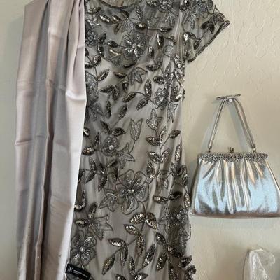 BEADED DRESS/WRAP