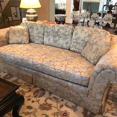 Century sofa $250
78 X 34 X 28