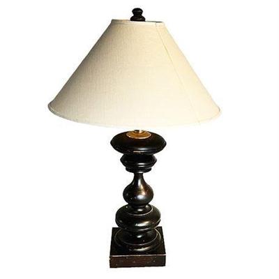Lot 44-002  
Contemporary Wooden Occasional Table Lamp