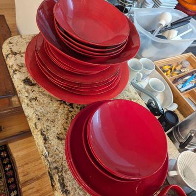 Red Dishes