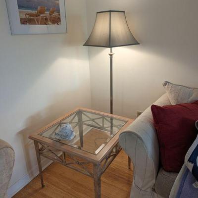 furniture - floor lamp - end table 