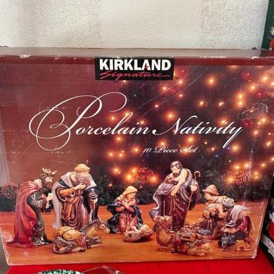 Kirkland (Costco) Porcelain Nativity