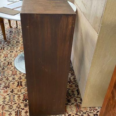 Wood Squae pedestal