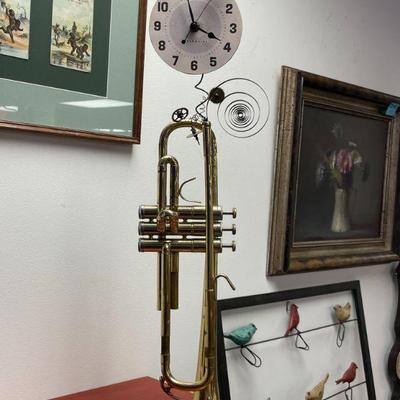 Steampunk Trumpet Clock