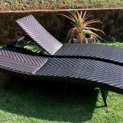 HGS190 Chaise Lounges X2