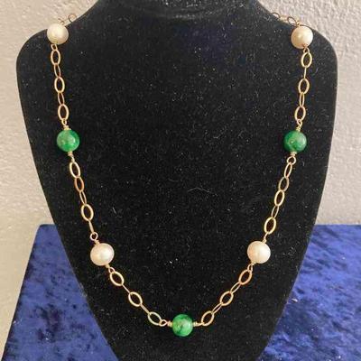 HGS070 Pearl And Jade Gold Necklace (vintage)