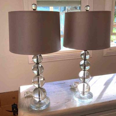 HGS200 Pair Of Table Lamps With Shades