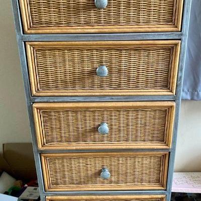 HGS219 Tall 5 Drawer Dresser