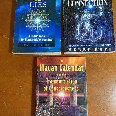 HGS175 Set Of 3 Books - Spirituality