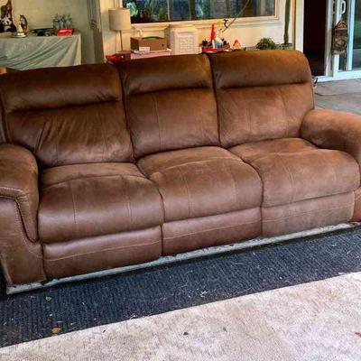 HGS208 Brown Recliner Sofa