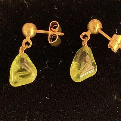 HGS067 Genuine Peridot Gold Earrings 