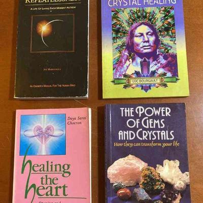 HGS173 Set Of 4 Books - Spirituality & Crystal Healing