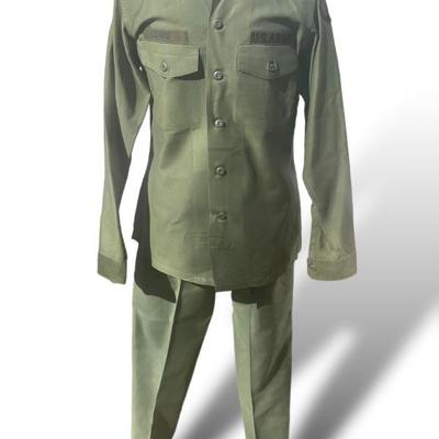 1960s military uniform