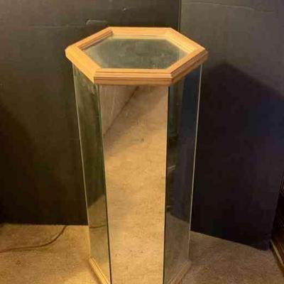 Hexagon mirrored plant stand