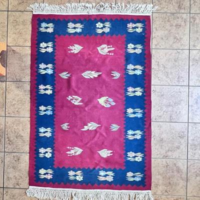 Flat weave rug