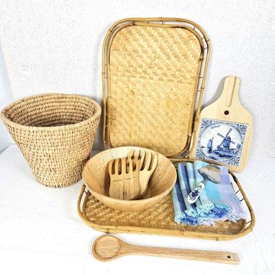 Lot of Assorted Light Wood Essentials: Cutting Board from Holland, Salad Bowl w/ Grizzly Paws, Serving Trays & More 