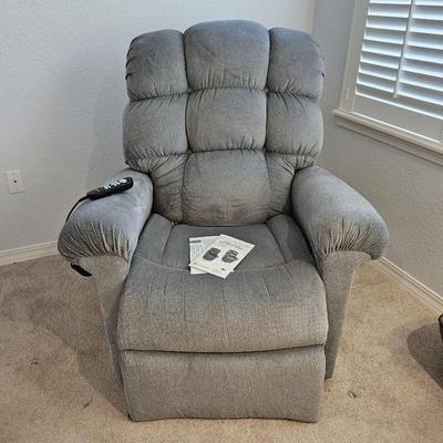  GOLDEN Brand Power Lift & Recline Chair in Gray Upholstery w/ Attached Remote Control and Manual