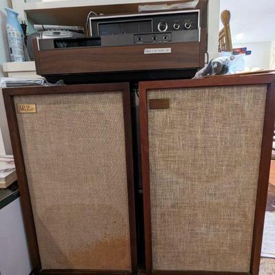 Acoustic Research AR-2ax Speakers 