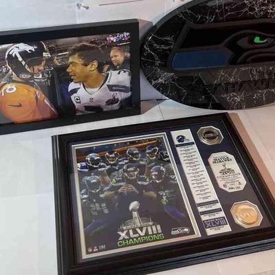 Seattle Seahawks Superbowl Champions Limited Edition Photo & Coin * Wilson & Manning Photo * Sign
