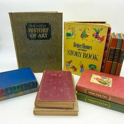 (11) Vintage Books Feat. Jane Austin, Lewis Carroll
