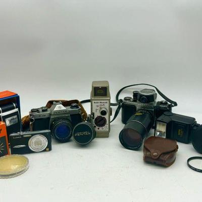 Vintage Camera & Accessories Lot
