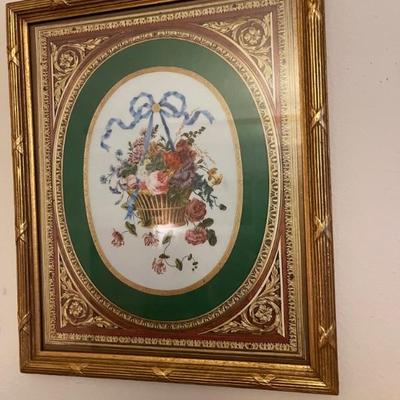Embroidered wall picture